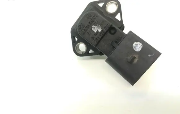 Volkswagen PASSAT B5 Air pressure sensor 038906051 0281002177