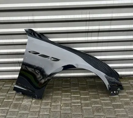 Maserati Ghibli Fender