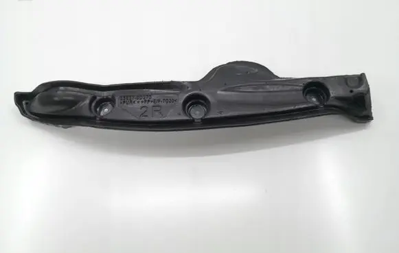 Toyota Yaris Fender foam support/seal 538270D270