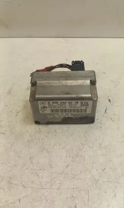 Mercedes-Benz C W203 ESP (stability system) control unit A2095420018 2095420018