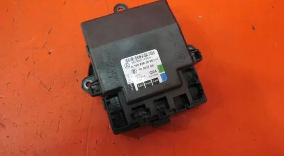 Mercedes-Benz A W169 Door control unit/module A1698203685 B150B170B180B200