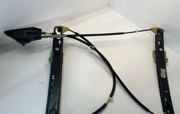 Audi A1 Front door electric window regulator 8X3837462