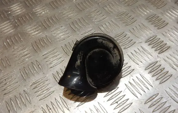 Volkswagen PASSAT B6 Horn signal 500HZ 4738
