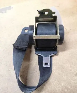 Peugeot 307 Rear seatbelt 040060