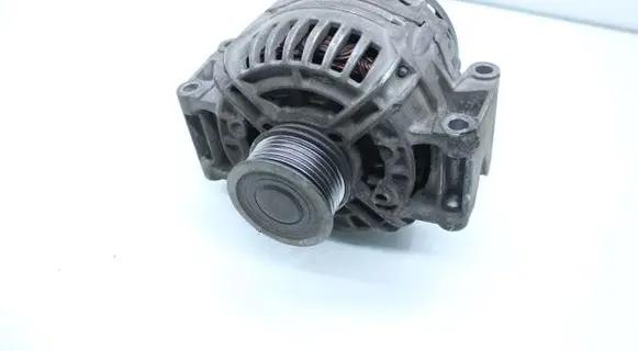 Volkswagen PASSAT CC Generator/alternator 06B903016AB