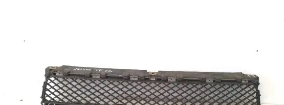 Jaguar XF X250 Front bumper lower grill 8X23BBBK