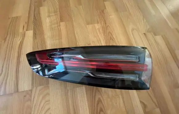 Porsche Cayenne (9Y0 9Y3) Rear/tail lights 9Y0945095D 20630101 T9Y0095
