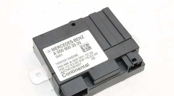 Mercedes-Benz C W205 Fuel injection pump control unit/module A0009003505