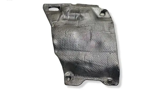 Citroen C4 II Picasso Heat shield in engine bay 9804747080