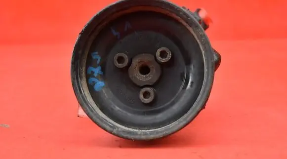 Skoda Octavia Mk1 (1U) Power steering pump SKODA OCTAVIA