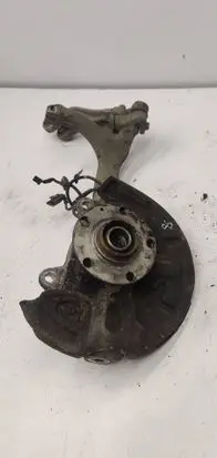 Audi A4 S4 B7 8E 8H Front wheel hub spindle knuckle 