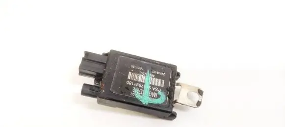 Peugeot 207 Antenna control unit 9657931180