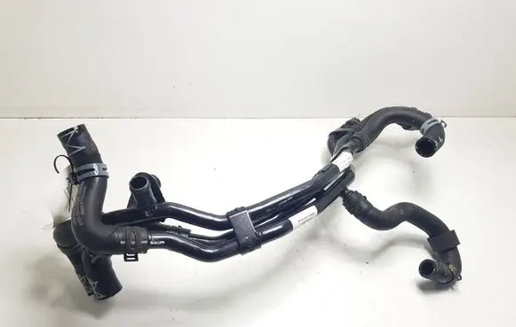 Skoda Superb B8 (3V) Engine coolant pipe/hose 5Q0121064 5Q0121065F 5Q0121061C
