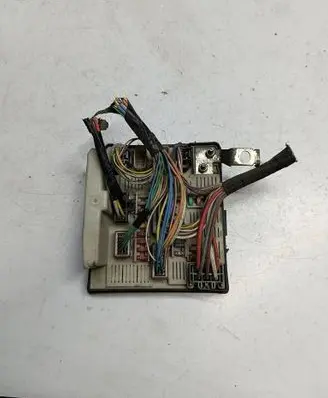 Renault Scenic III - Grand scenic III Fuse module 8200481866