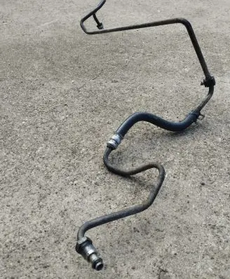 Jeep Grand Cherokee (WK) Power steering hose/pipe/line