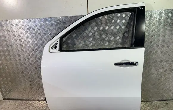 Mercedes-Benz X-class W470 Front door