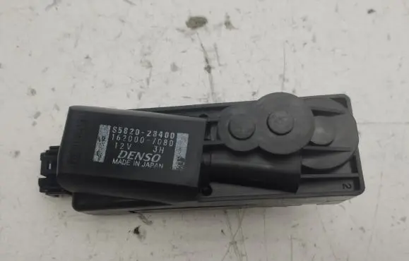 Lexus IS 220D-250-350 Seat adjustment motor S582028400