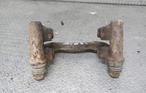 Audi A4 S4 B5 8D Brake caliper pad carrier rear 
