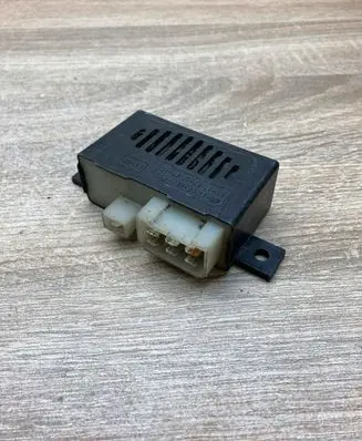 Ford Mondeo MK I Light module LCM 85GG13150AA 00474900