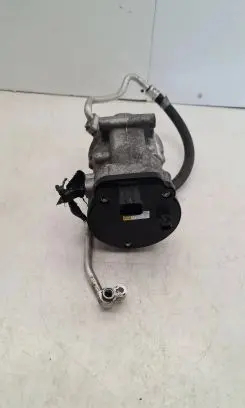 Toyota C-HR I Air conditioning (A/C) compressor (pump) 0424000240 ESB20C T22977
