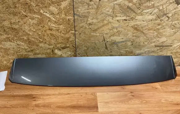 BMW 5 E60 E61 Rear window tailgate spoiler 22944915 KT621300
