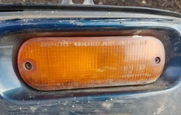 Suzuki Swift Cultus Front indicator light