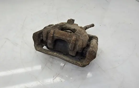 Volkswagen Crafter Rear brake caliper 2E0615423