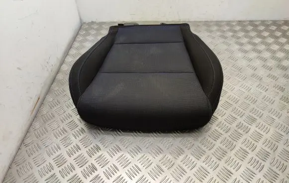 Hyundai Tucson TL Front passenger seat 
