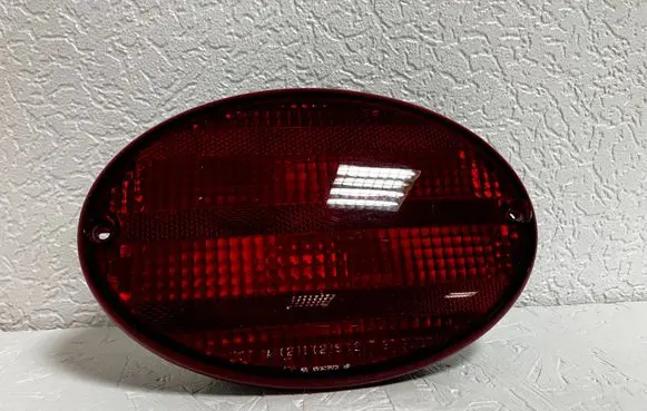 Chevrolet Corvette C5 Rear bumper light 16523630