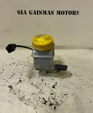 Opel Astra G Brake fluid reservoir 