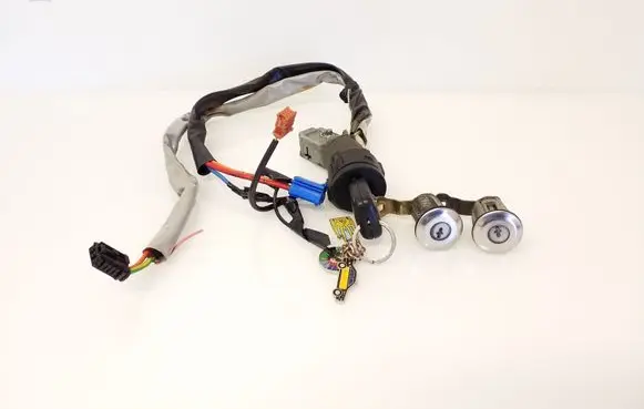 Citroen Berlingo Engine ECU kit and lock set 966312380