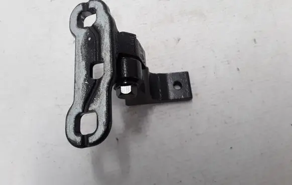 Rear door upper hinge