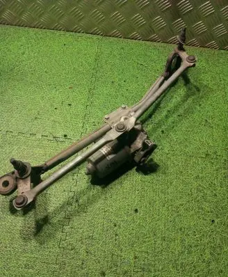 BMW X5M E70 Front wiper linkage and motor 7200535 405154