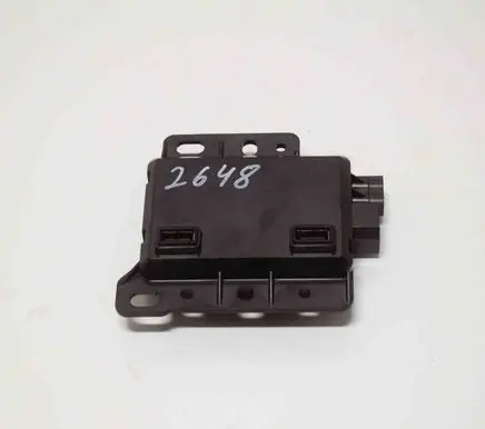 Tesla Model 3 USB control unit 109329500A
