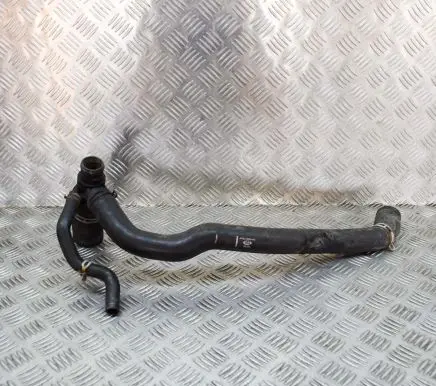 Land Rover Discovery 4 - LR4 Engine coolant pipe/hose AH228584AC