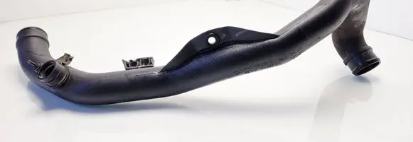 Intercooler hose/pipe