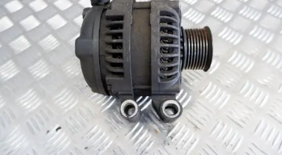 Land Rover Discovery 3 - LR3 Generator/alternator YLE500400