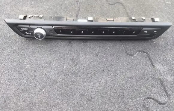 BMW 2 F44 Head unit multimedia control 7949339