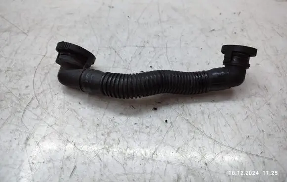Audi A7 S7 4G Breather hose/pipe 059103221