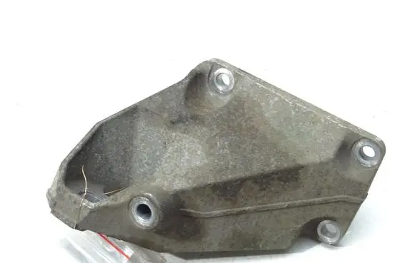 Lexus RC Engine mounting bracket