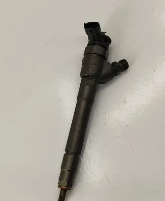 Renault Trafic III (X82) Fuel injector H8201055367