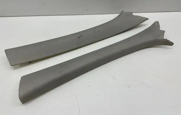 Mercedes-Benz C W204 (A) pillar trim A2046902226 A2046902126