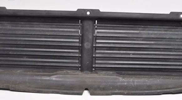 Volvo S90, V90 Intercooler air channel guide 31690201