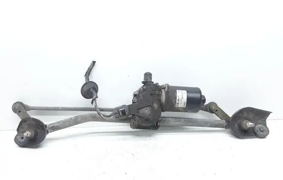 Toyota Corolla E120 E130 Front wiper linkage and motor 8511002100A