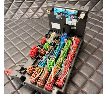 Mercedes-Benz ML W163 Fuse module 1635450016 05371058 580235031500