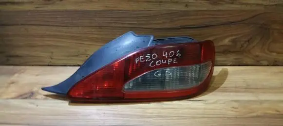 Peugeot 406 Rear/tail lights