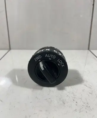 Nissan X-Trail T30 Differential lock switch 