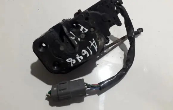 Mazda MX-6 Front door lock 1528007001 152800-7001