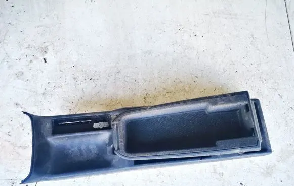 Volkswagen PASSAT B5 Armrest 3b0864207f