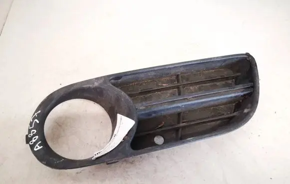 Skoda Fabia Mk1 (6Y) Front bumper lower grill 6y0853665f